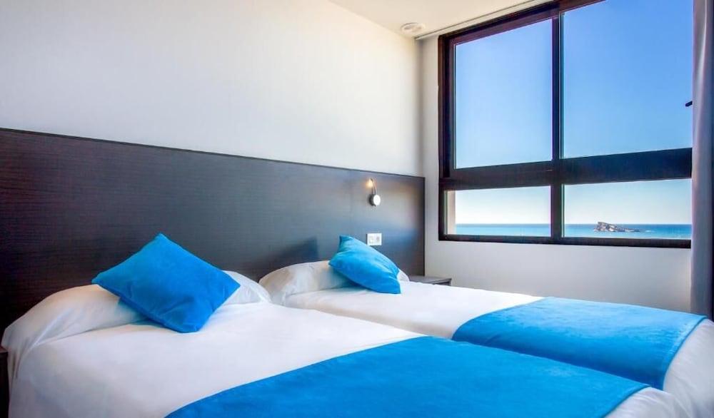 Apartamentos La Era Park Бенидорм Экстерьер фото